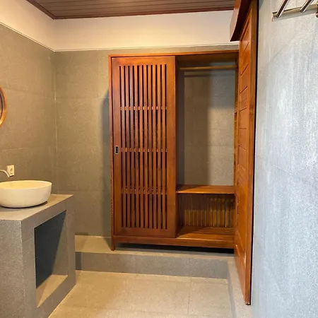 Made Misi Homestay Penginyahan Exterior photo