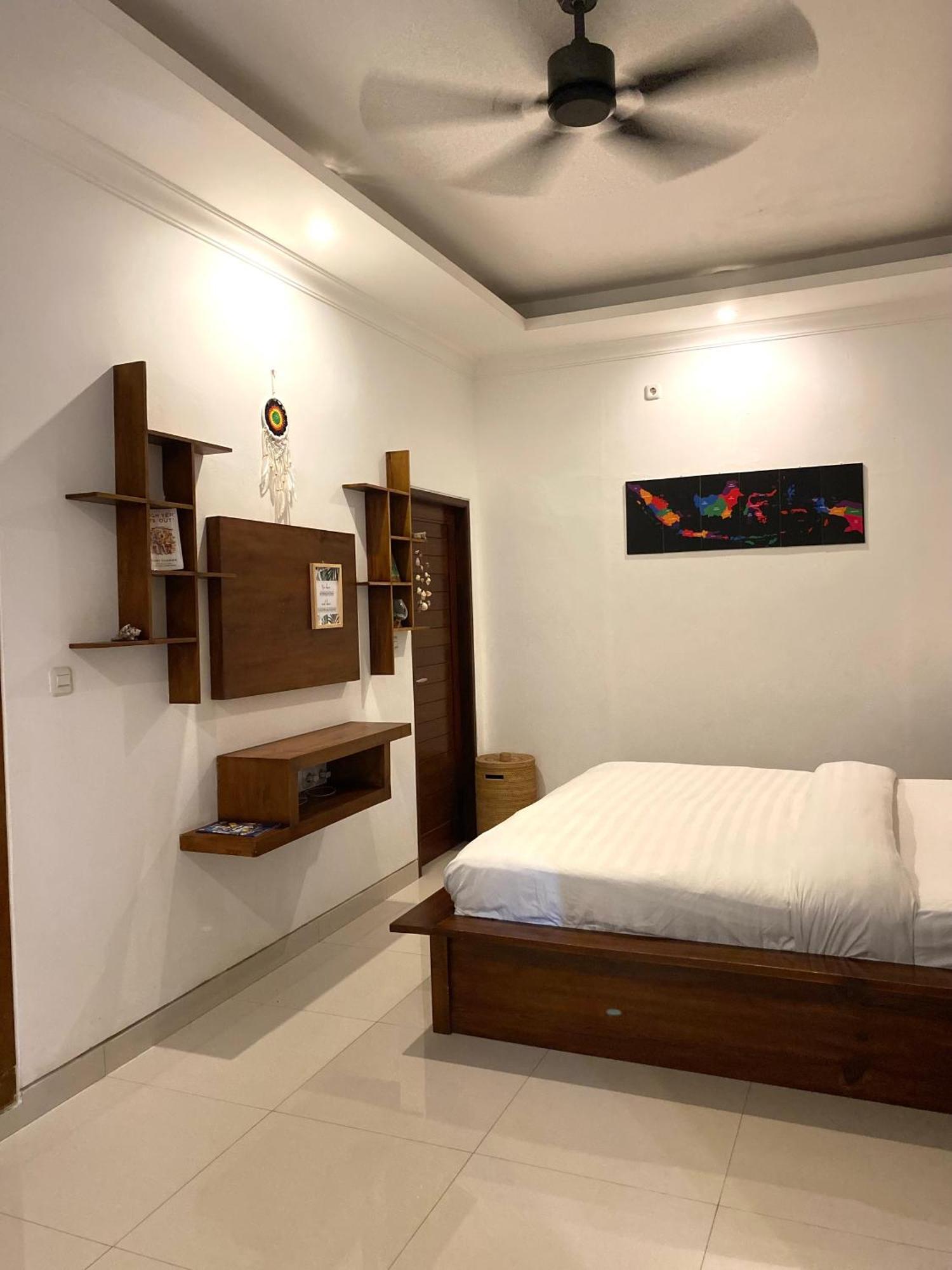 Made Misi Homestay *